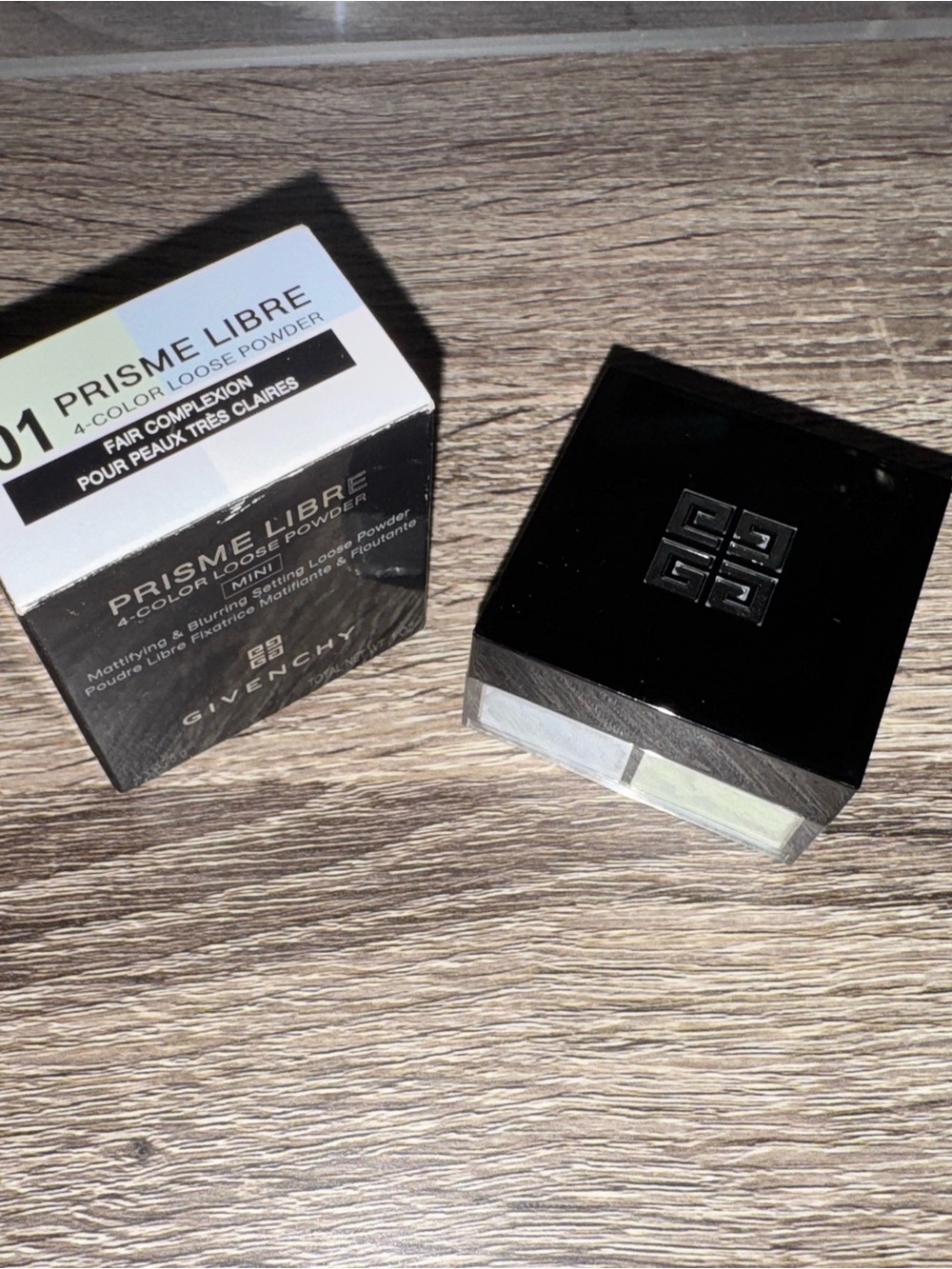 GIVENCHY PRISME LIBRE LOOSE POWDER 💜